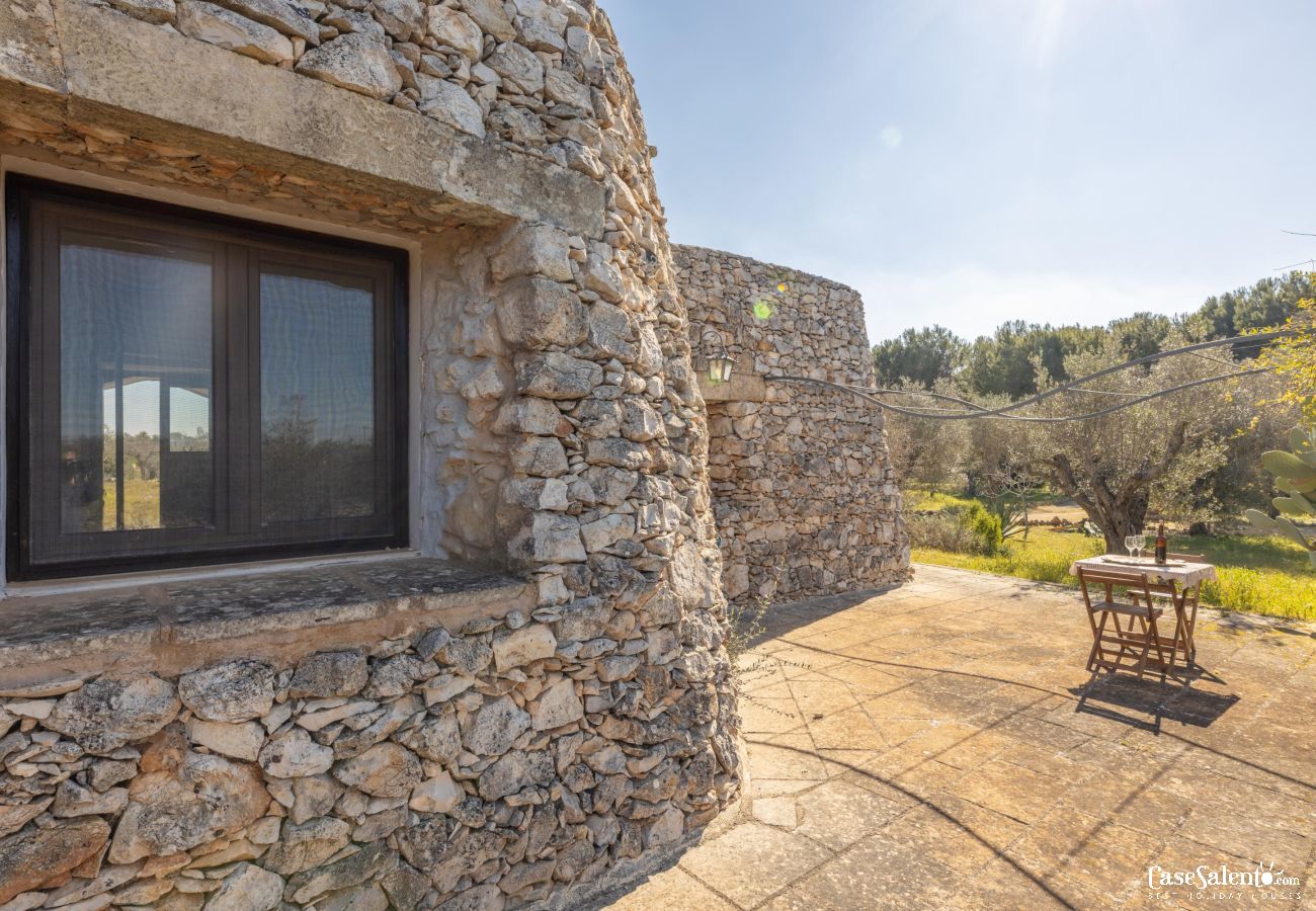 Trullo a Galatone - m352