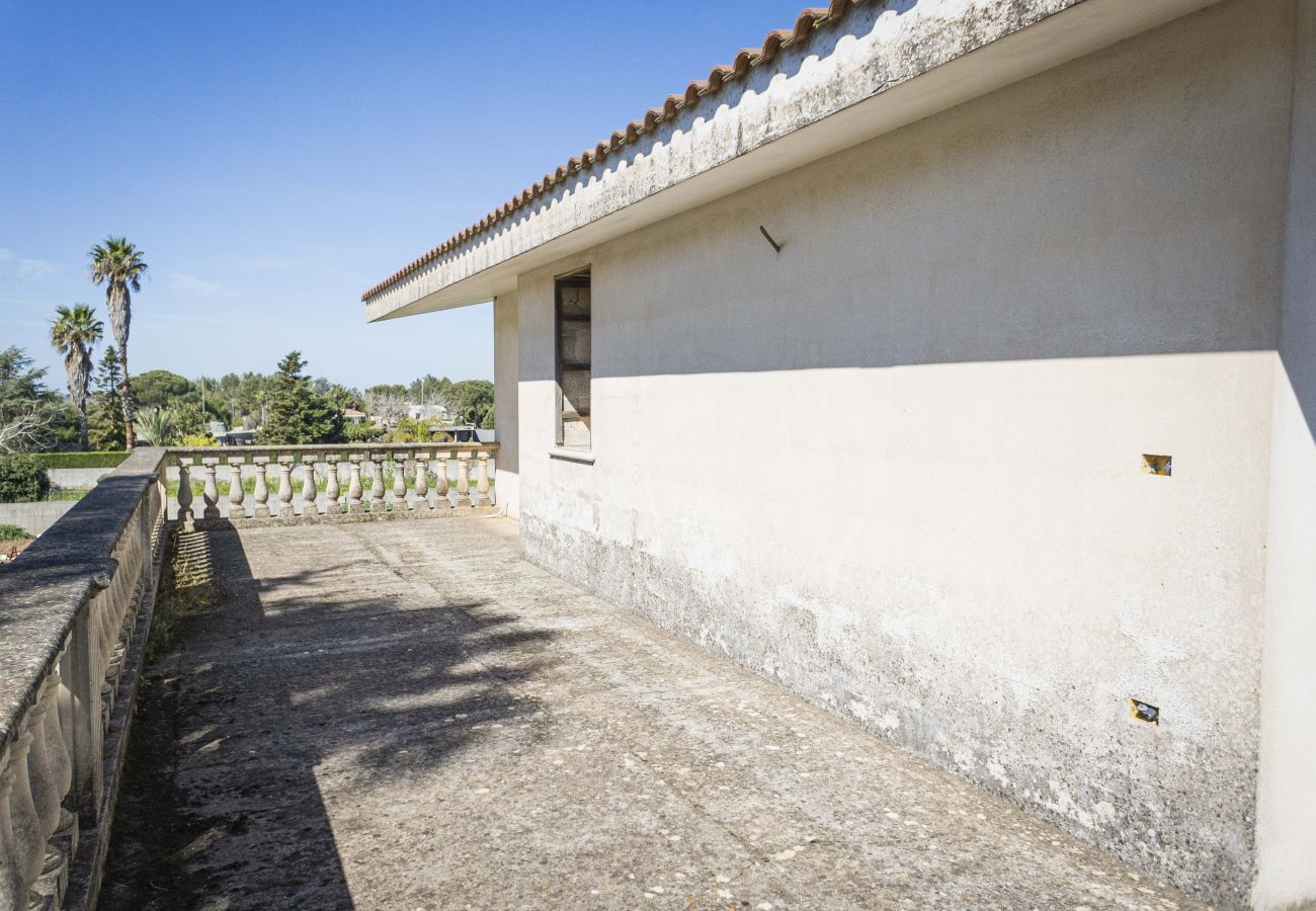 Villa in Bagnolo del Salento - Fast fertiggestellte Villa mit Garten und in der Nähe der Stadt zu verkaufen