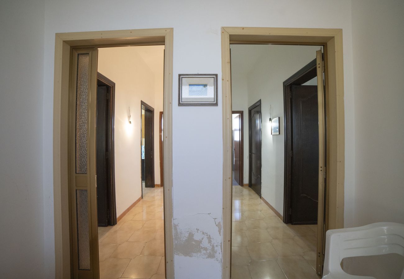 Villa in Lecce - Strandhaus mit Außenbereich 2 Badezimmer v701