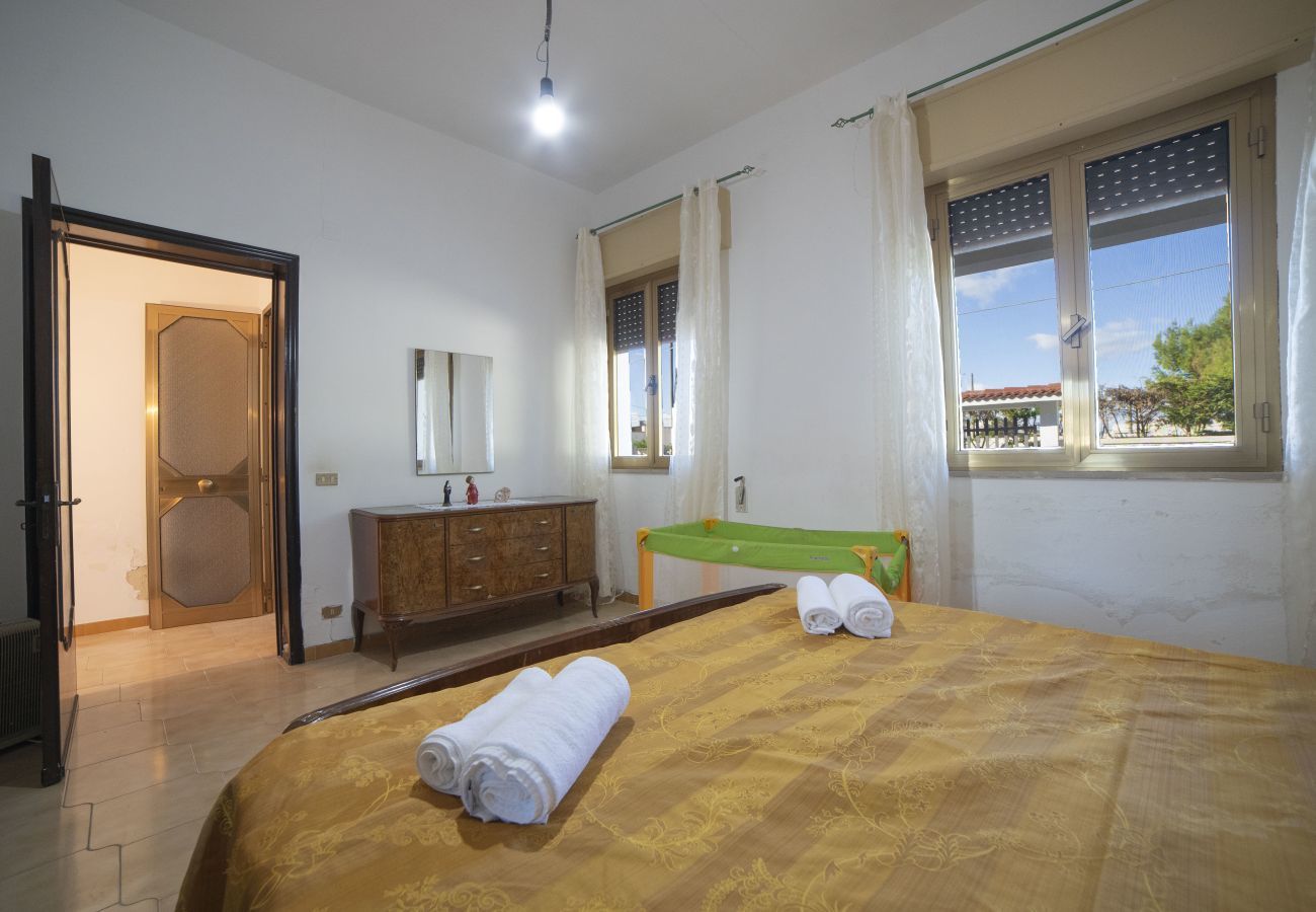 Villa in Lecce - Strandhaus mit Außenbereich 2 Badezimmer v701