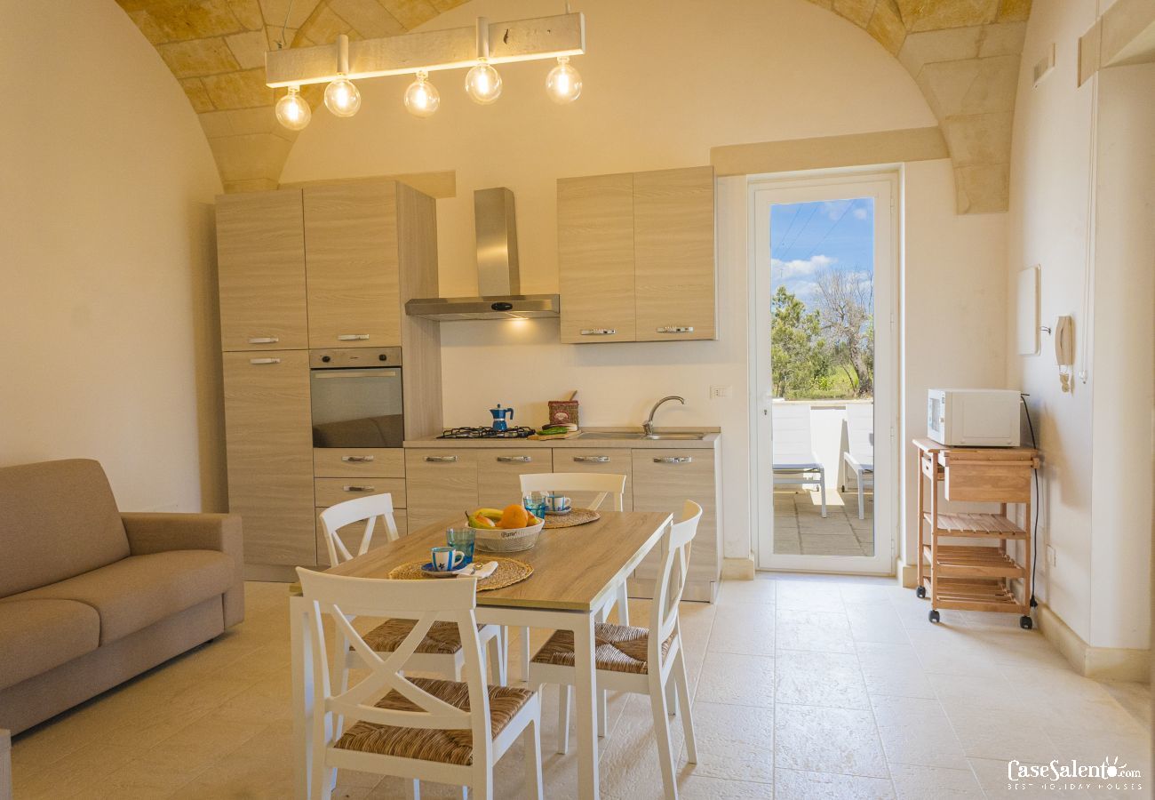 Villa in Otranto - 4-seater villa with swimming pool and near the beach m392